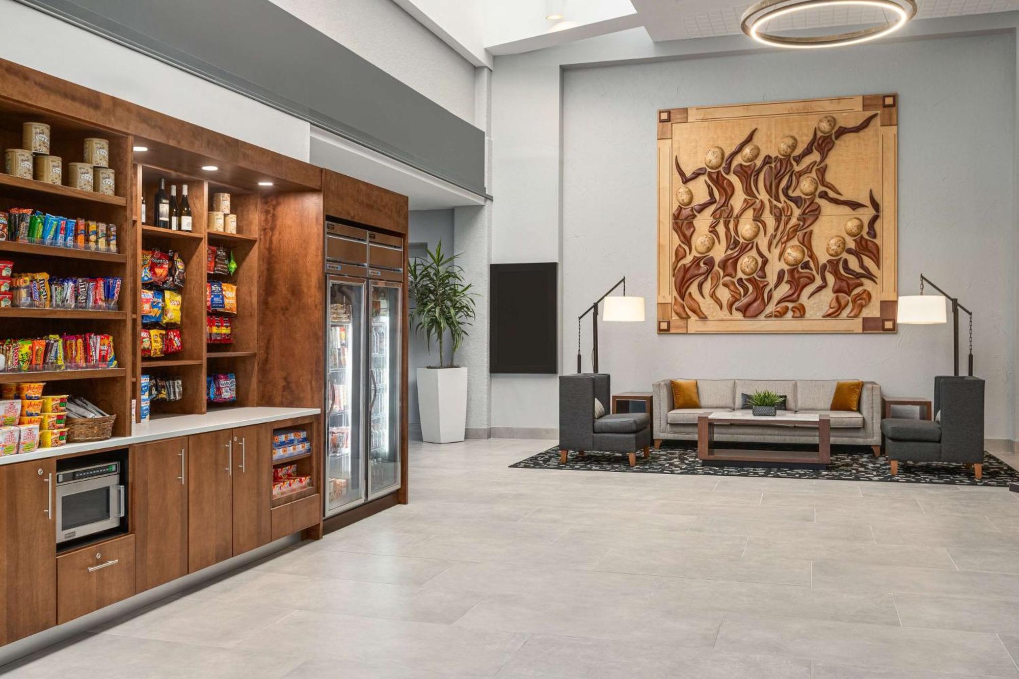 Doubletree By Hilton Fort Myers At Bell Tower Shops מראה חיצוני תמונה