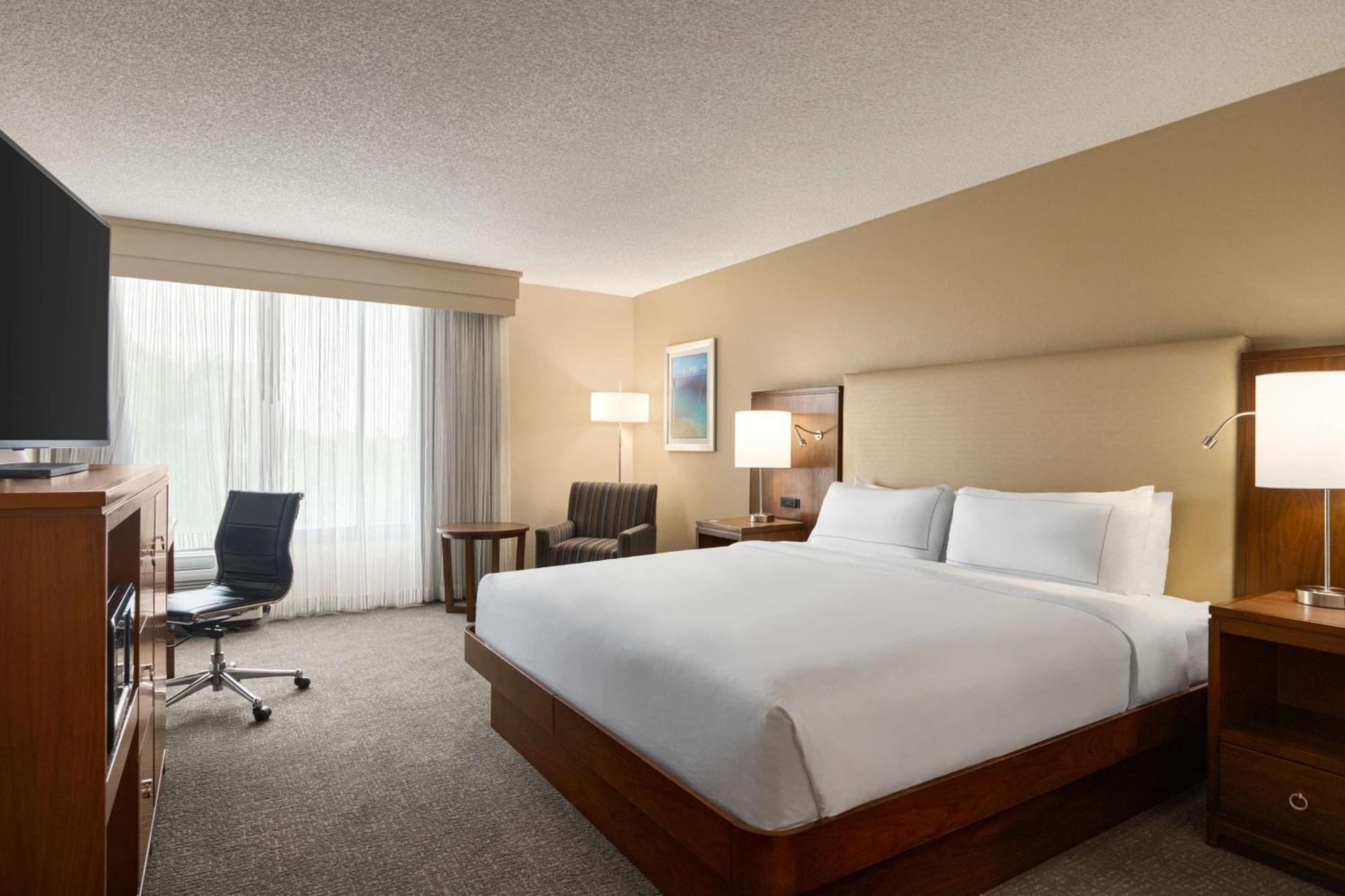 Doubletree By Hilton Fort Myers At Bell Tower Shops מראה חיצוני תמונה