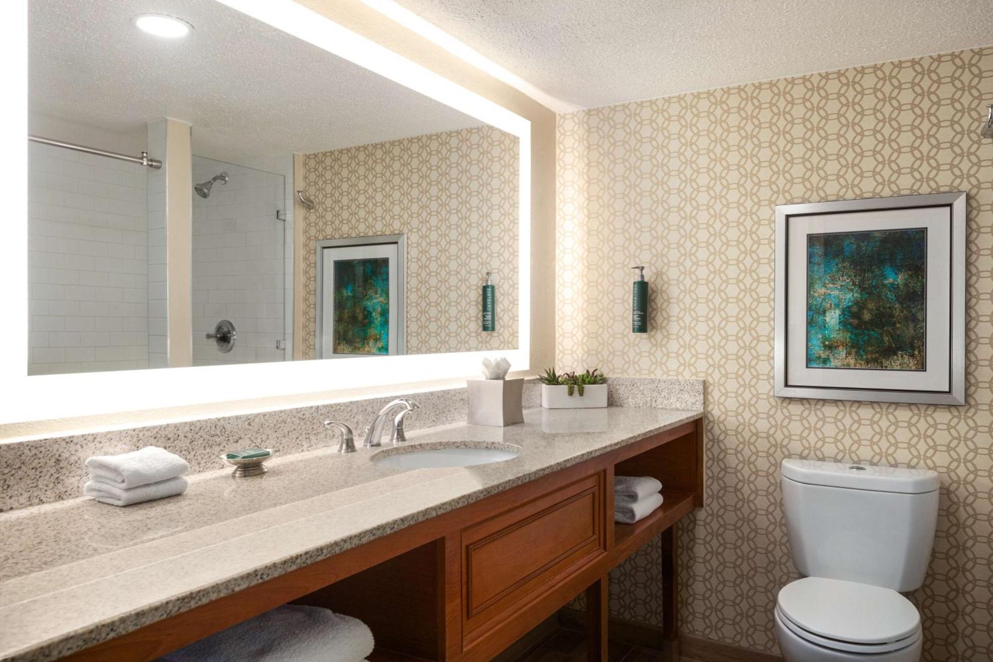 Doubletree By Hilton Fort Myers At Bell Tower Shops מראה חיצוני תמונה